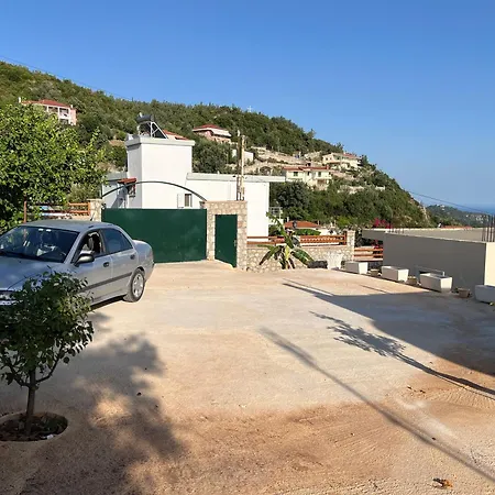 Kwatera prywatna Vickys Dhërmi
