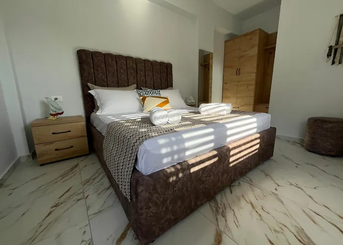 Homestay Vickys Dhermi